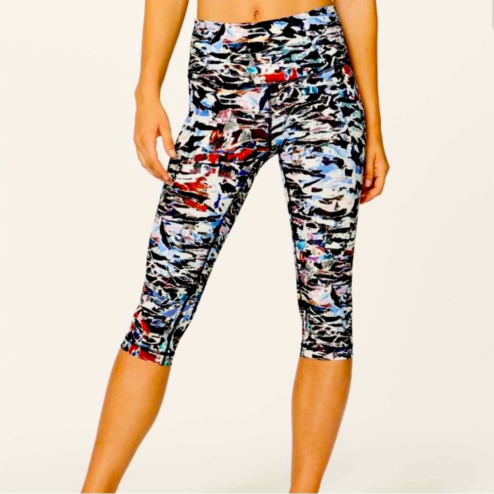 🌺Lululemon Wunder Under HR Crop Culture Clash (6)